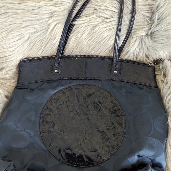 Coach Handbags - Coach purse